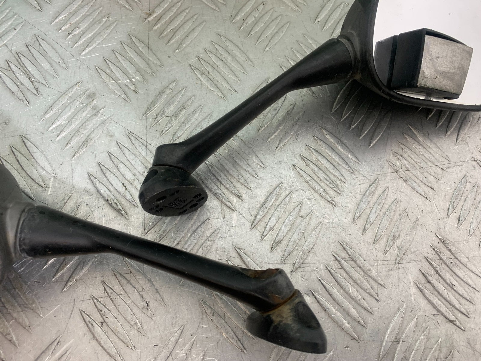 HONDA CBF600 CBF 600 MIRRORS YEAR 2004-07  (CMB1305)