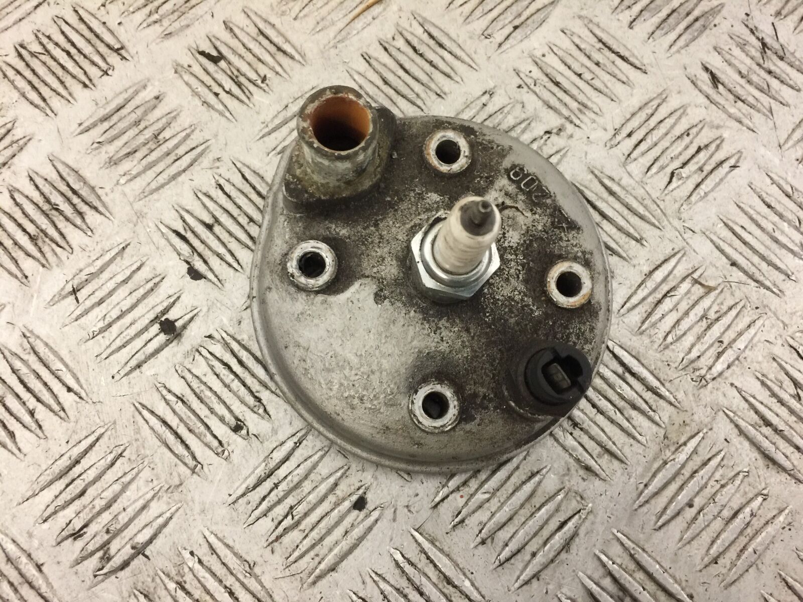 APRILIA RS50 CYLINDER HEAD