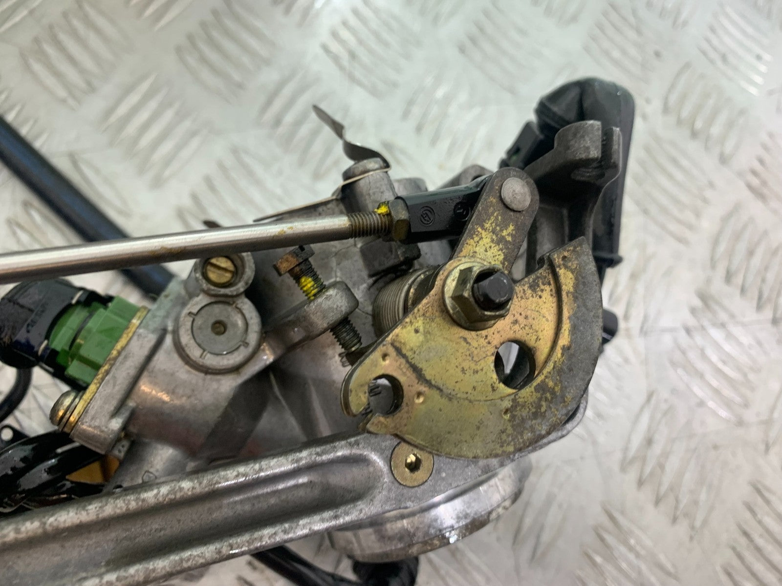 DUCATI 996 SPS 748 916 998 THROTTLE BODIES  1999-2000 (CMB1209)