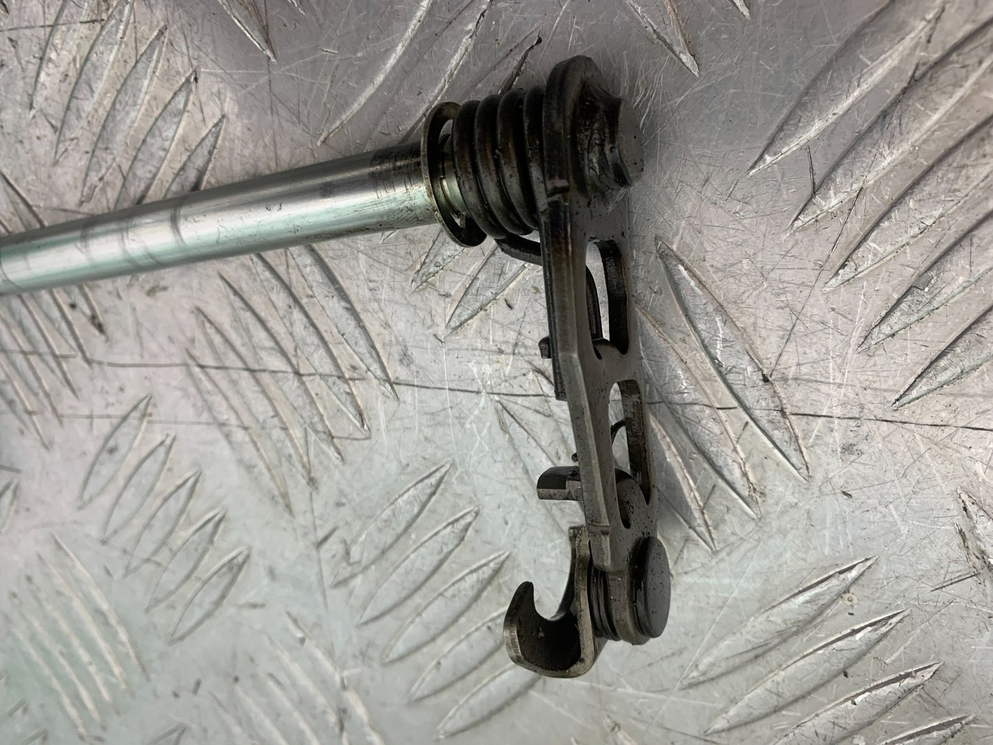 YAMAHA YZF-R125 YZF 125 GEAR SHAFT  YEAR 2019-2022 (CMB1263)