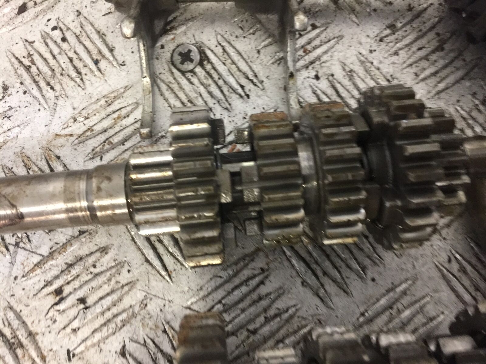 YAMAHA DTR125 DTR 125 DT125 R GEARBOX   YEAR 1992 (STOCK 712)