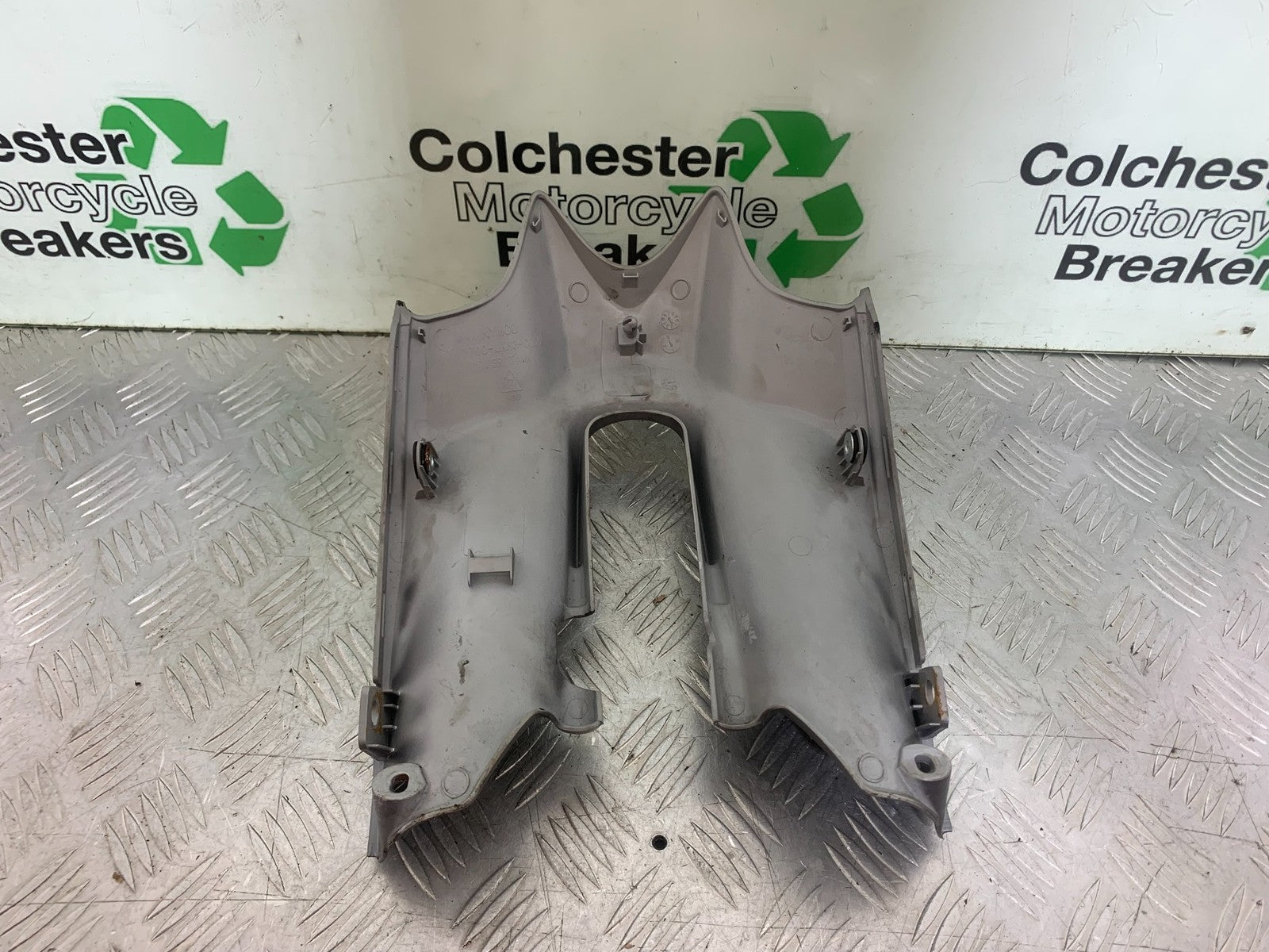 KYMCO CK1 125 TANK INFILL FAIRING PANEL YEAR 2014 - 2016 (CMB1181)