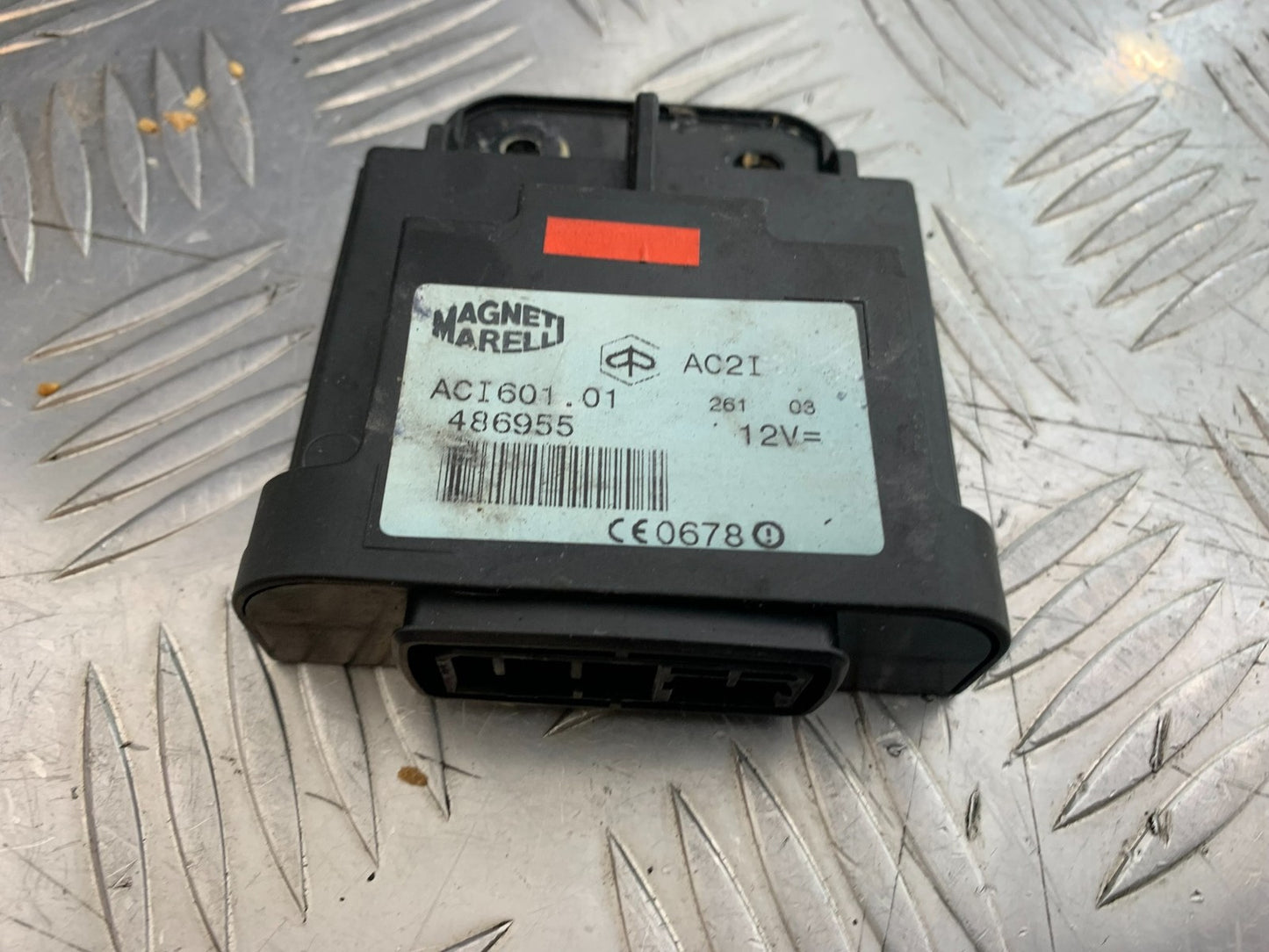 PIAGGIO VESPA GT125 L ECU  YEAR 2003 (CMB1300)