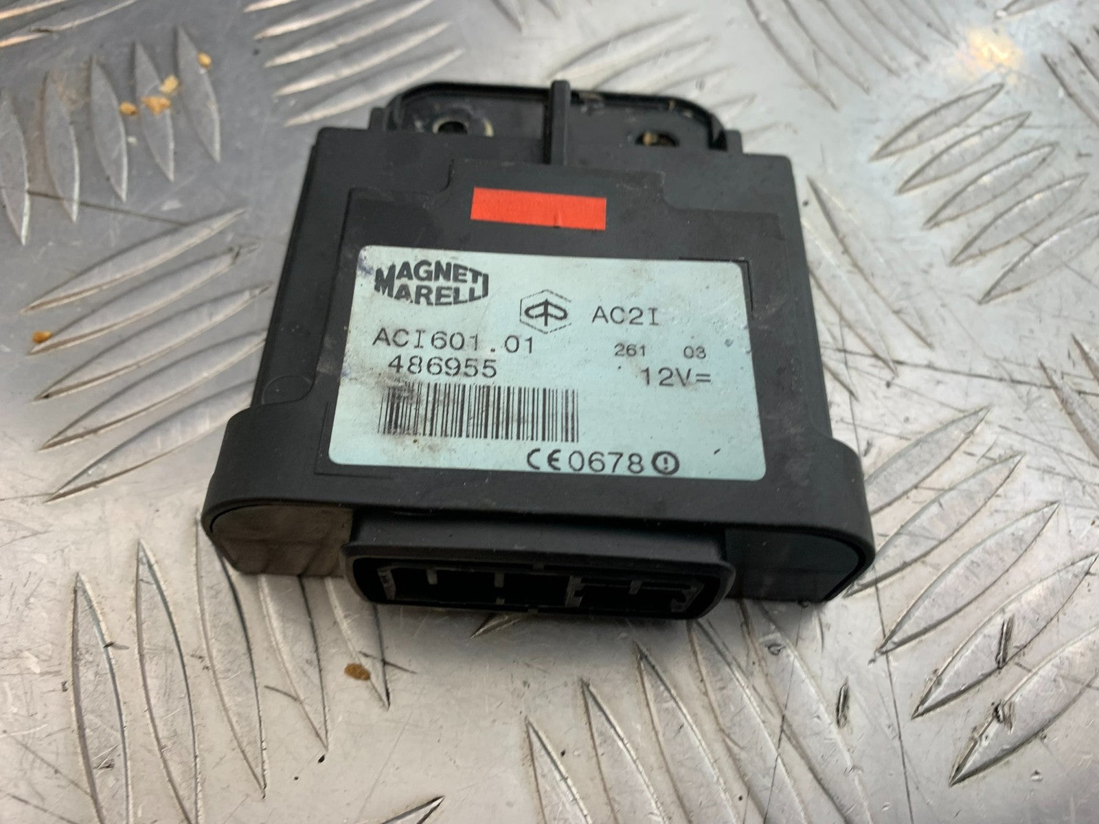 PIAGGIO VESPA GT125 L ECU  YEAR 2003 (CMB1300)
