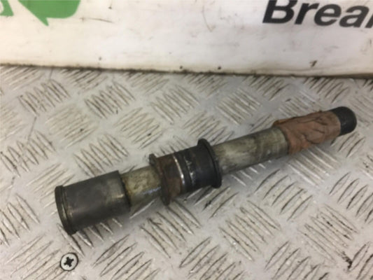KAWASAKI ZX6R ZX6 J FRONT WHEEL SPINDLE YEAR 2000  (STOCK 456)