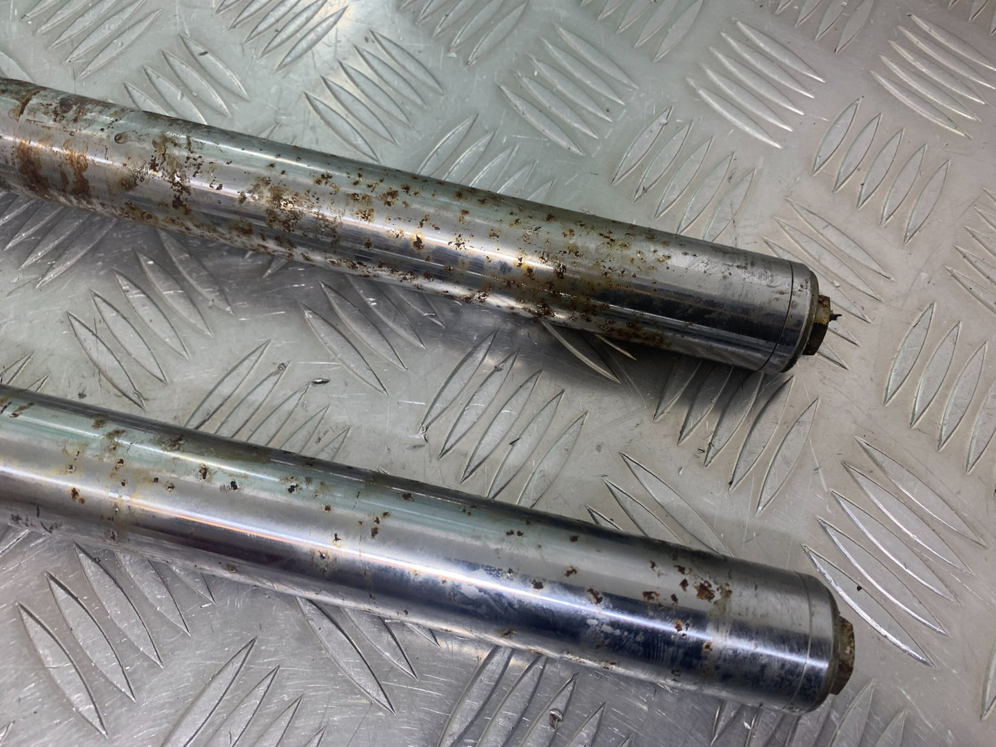 HONDA CX500 CX 500 FORKS YEAR 1978 1981 (CMB1137)