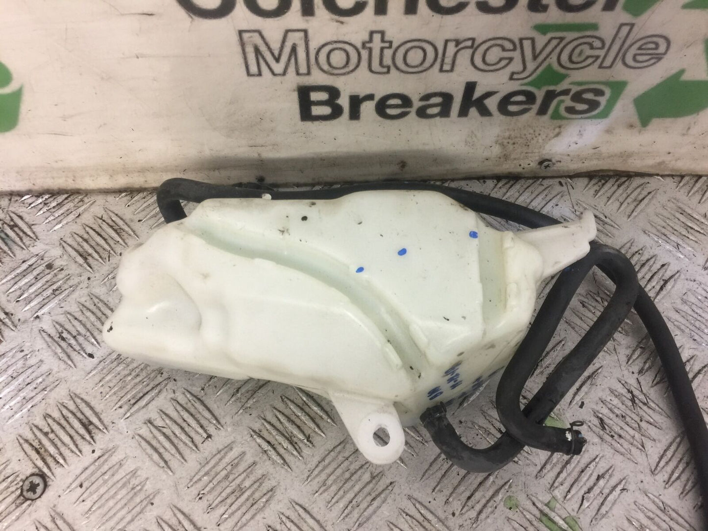 KAWASAKI Z400 Z 400 COOLANT BOTTLE  YEAR 2019  (STOCK 672)