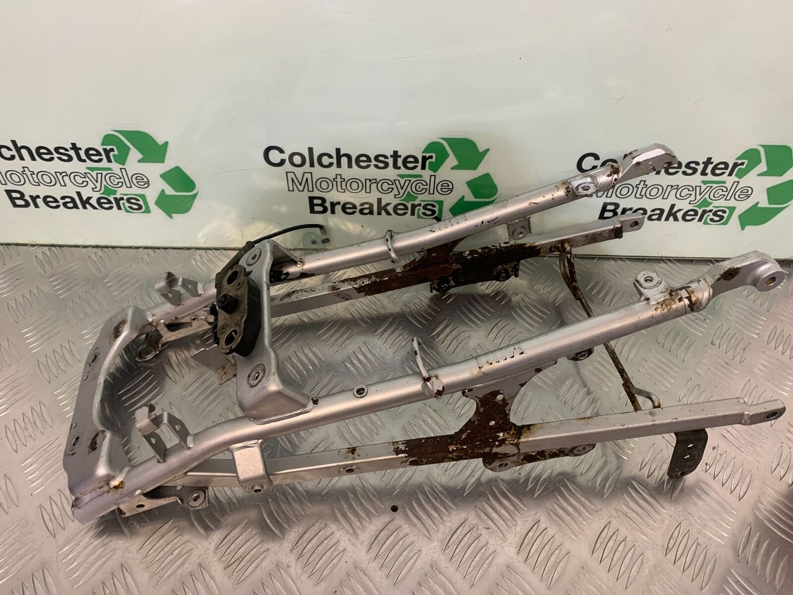 SUZUKI SV1000 SV 1000 K4 REAR SUBFRAME  YEAR 2004 (STOCK 990)
