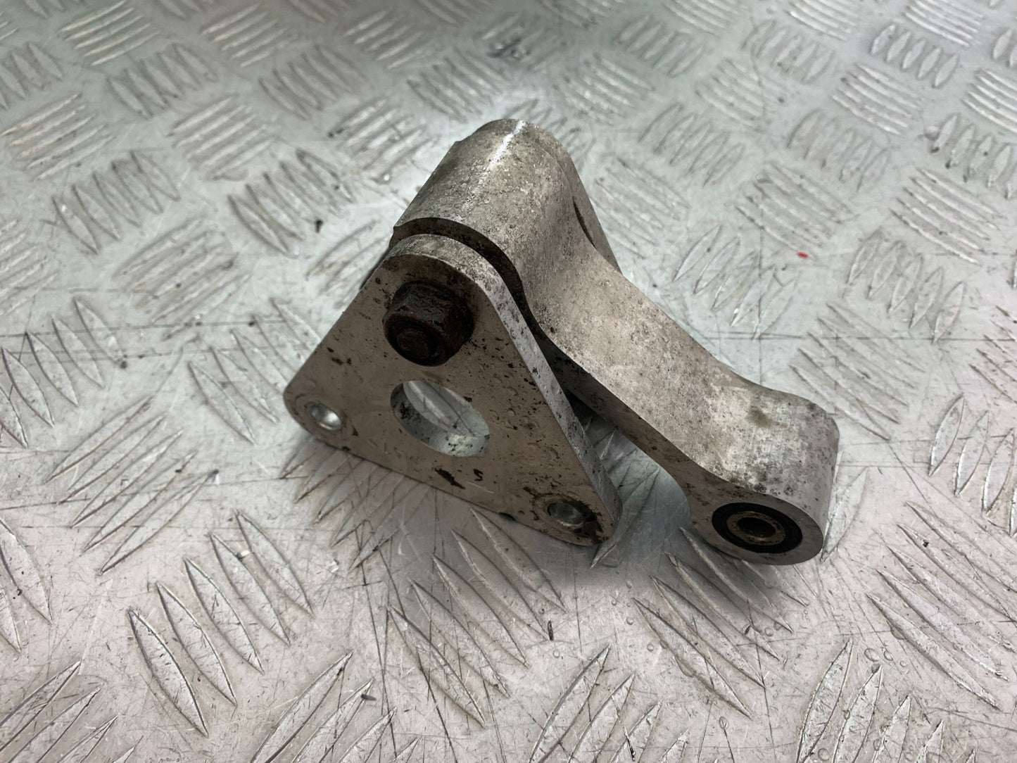 HONDA CBR1100 BLACKBIRD REAR SHOCK LINKAGE  YEAR 1999-2005 (CMB1232)