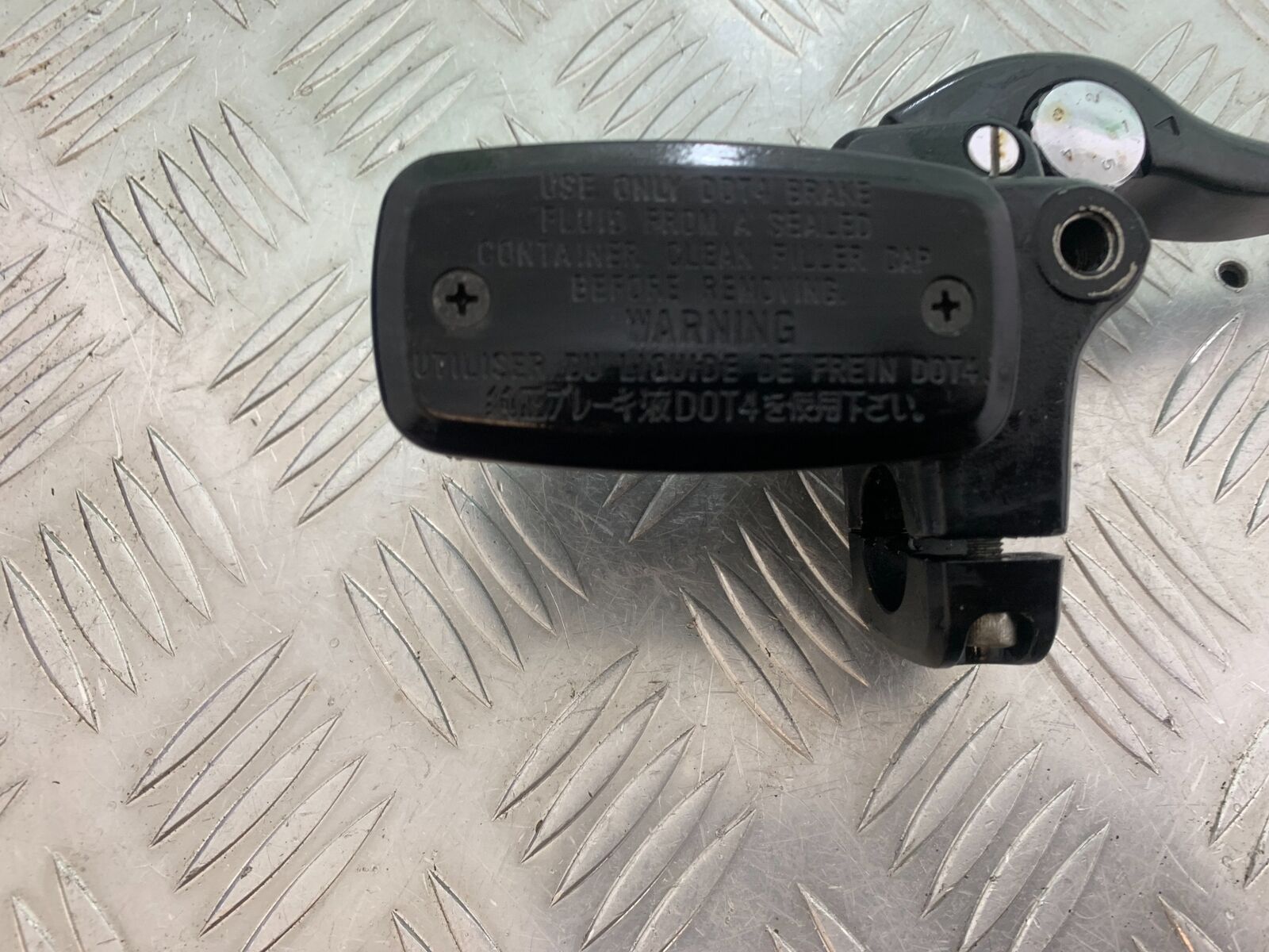 SUZUKI INTRUDER VL800 C800 FRONT MASTER CYLINDER  YEAR 2012-16 (CMB1039)