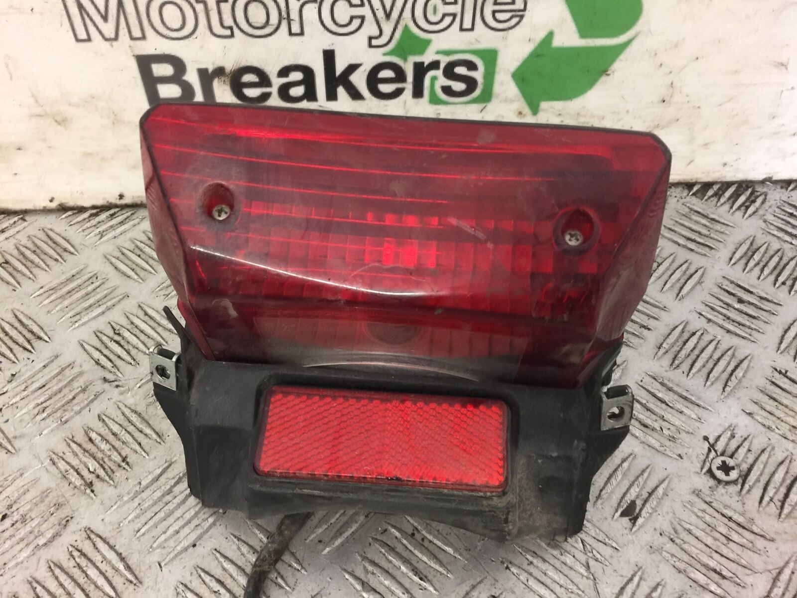 YAMAHA YBR125 YBR 125 REAR LIGHT  YEAR 2013 STOCK 526