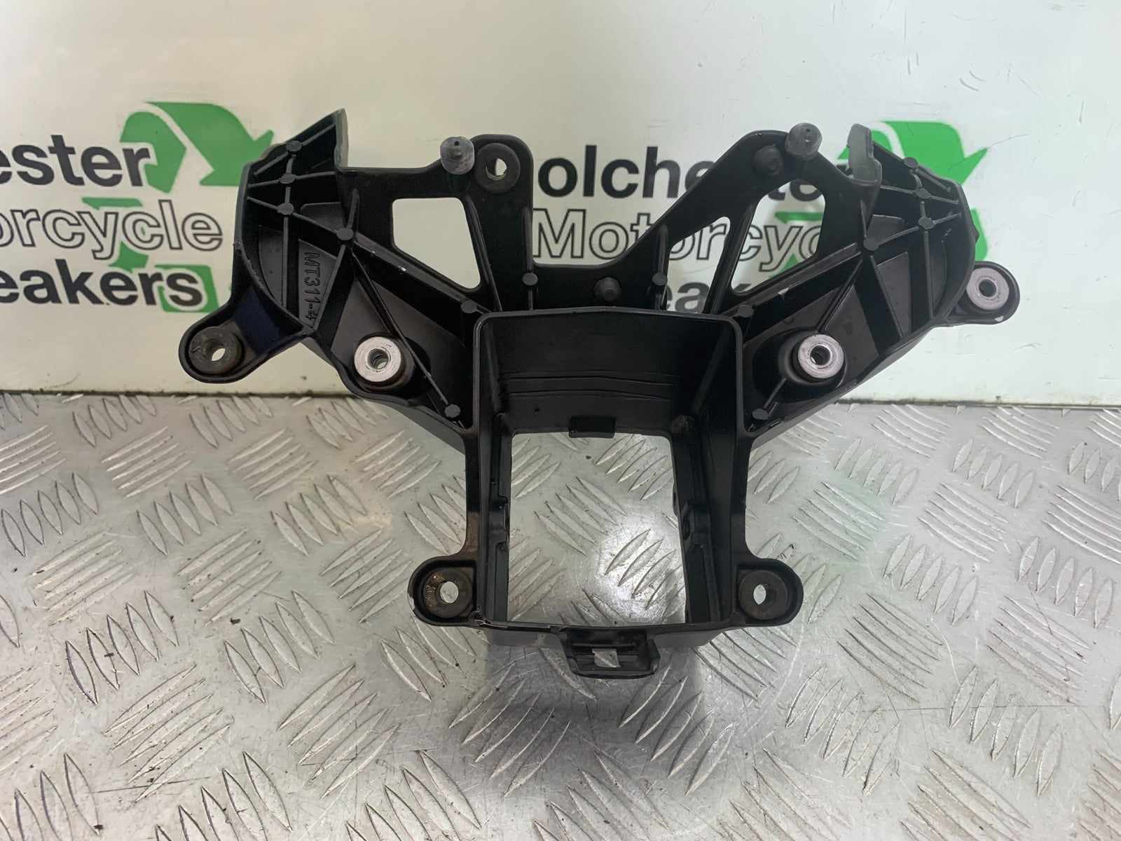 BMW S1000 RR FAIRING BRACKET   YEAR 2015-2018 (CMB1246)