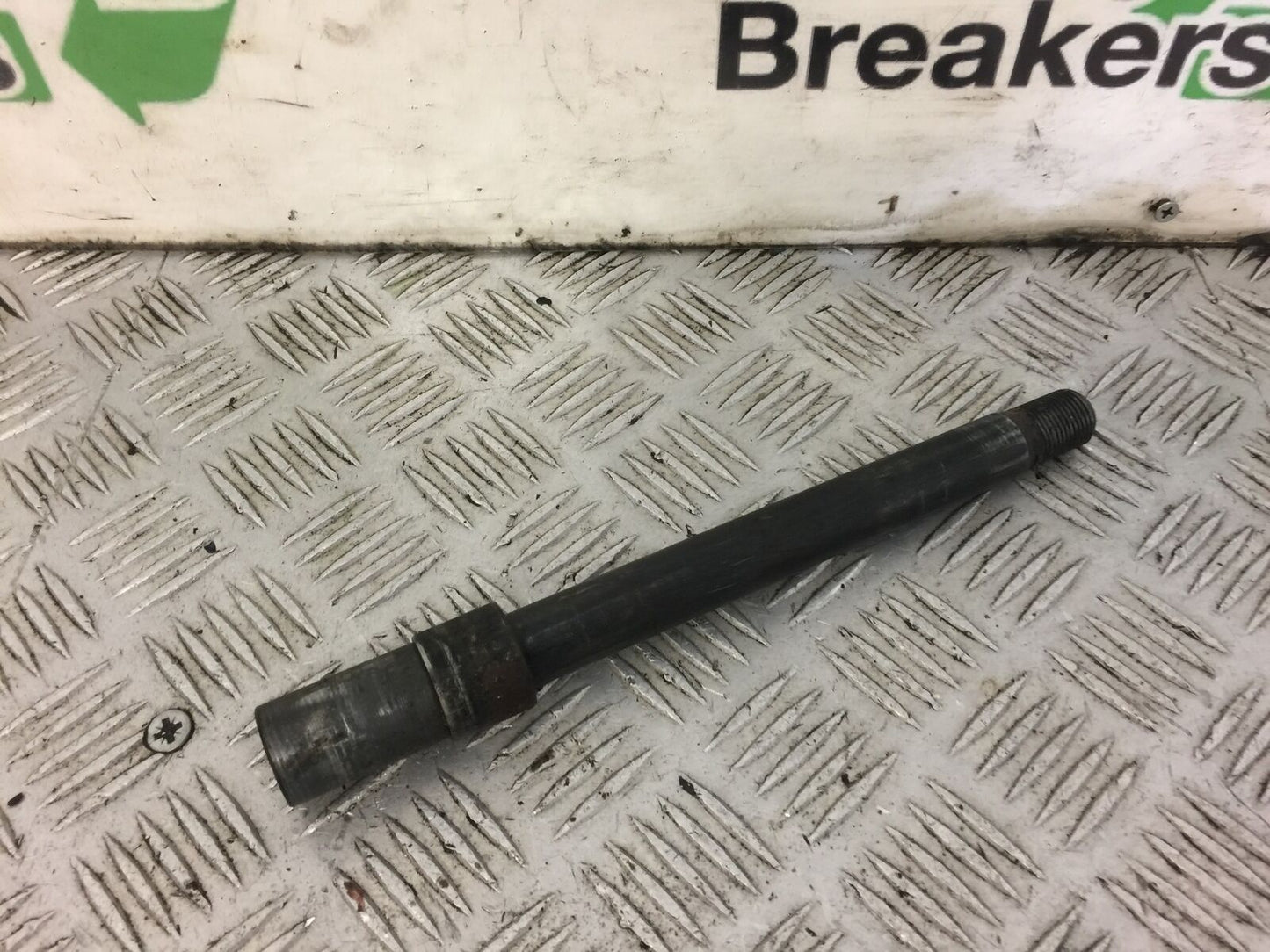 HONDA NC700 NC 700 FRONT WHEEL SPINDLE  YEAR 2011 STOCK 513