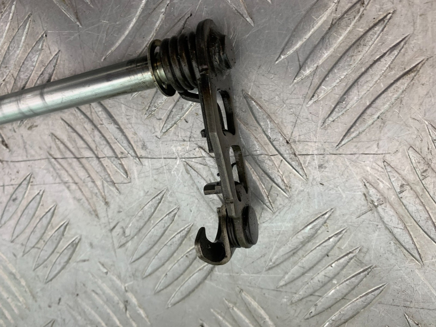 YAMAHA YZF-R125 YZF 125 GEAR SHAFT  YEAR 2019-2022 (CMB1263)