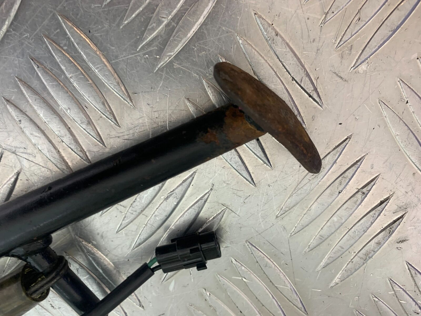 KAWASAKI ZX6R ZX6 J SIDE STAND  YEAR 2000 (CMB1129)