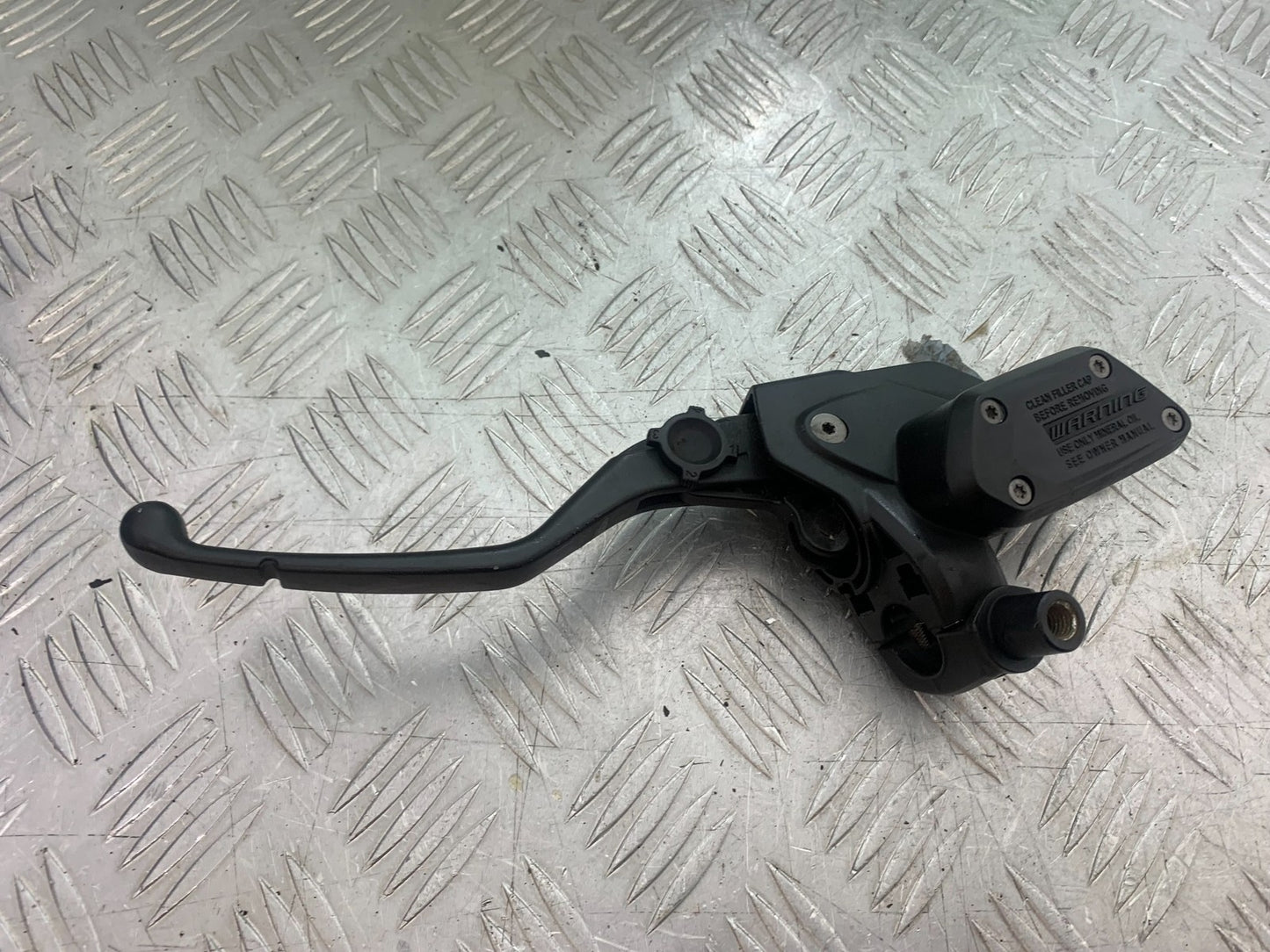 BMW R1200 R 1200 GS CLUTCH MASTER CYLINDER  YEAR 2013-2016 (CMB1257)