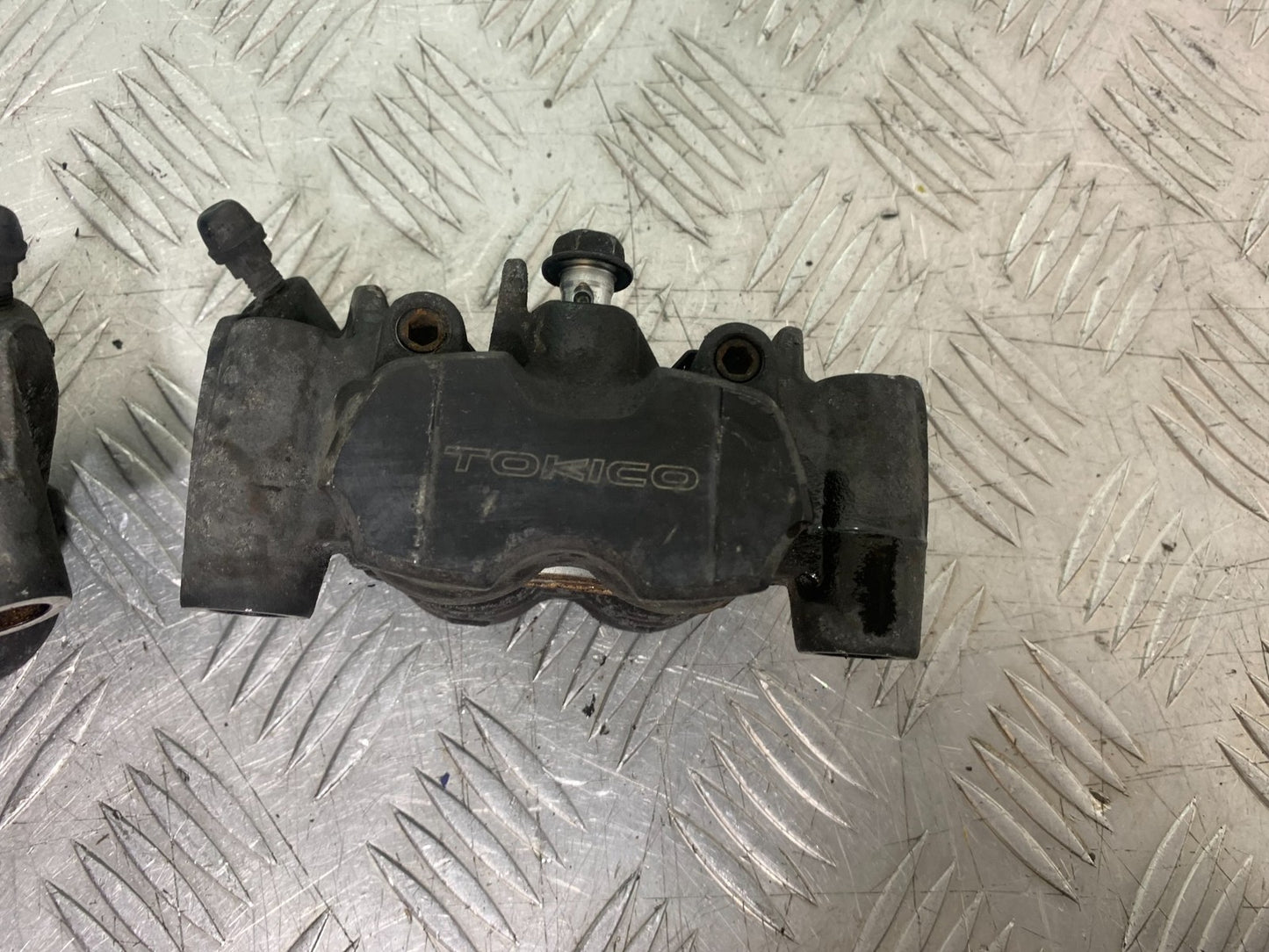 SUZUKI DL1000 V-STROM FRONT BRAKE CALIPERS YEAR 2014-2019 (CMB1325)