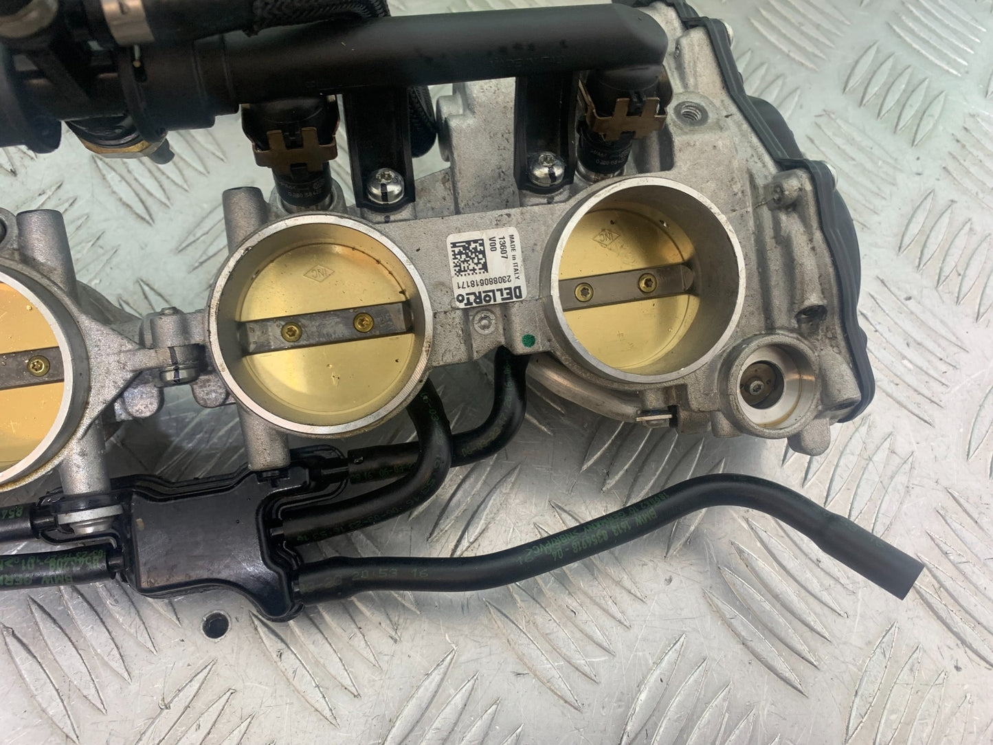BMW M1000 R THROTTLE BODIES   YEAR 2023-2024 (CMB1140)