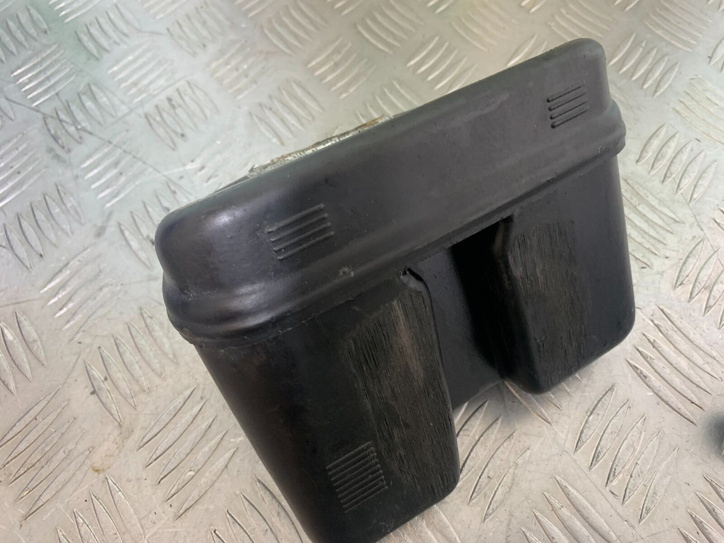 HONDA CX500 CX 500 TOOL BOX  YEAR 1980 (CMB1131)