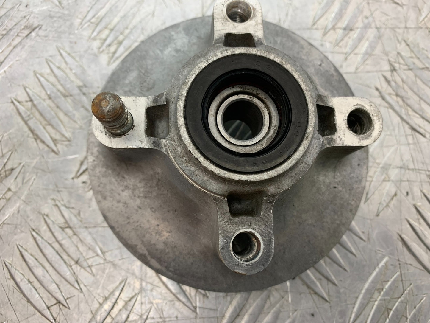 HONDA XL125 VARADERO SPROCKET CARRIER YEAR 2001-2006  (CMB1304)
