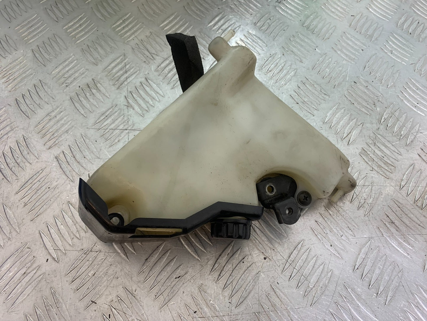 KAWASAKI ZX6R ZX6 F COOLANT BOTTLE  YEAR 1995-1997 (CMB1169)