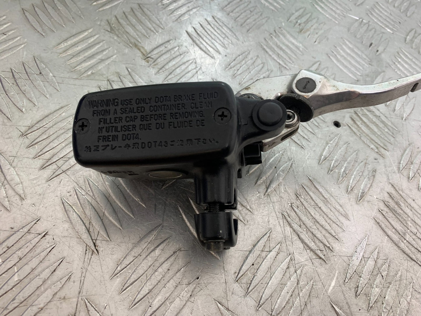 HONDA CBF600 CBF 600 FRONT BRAKE MASTER CYLINDER   YEAR 2004 -07 (CMB1247)