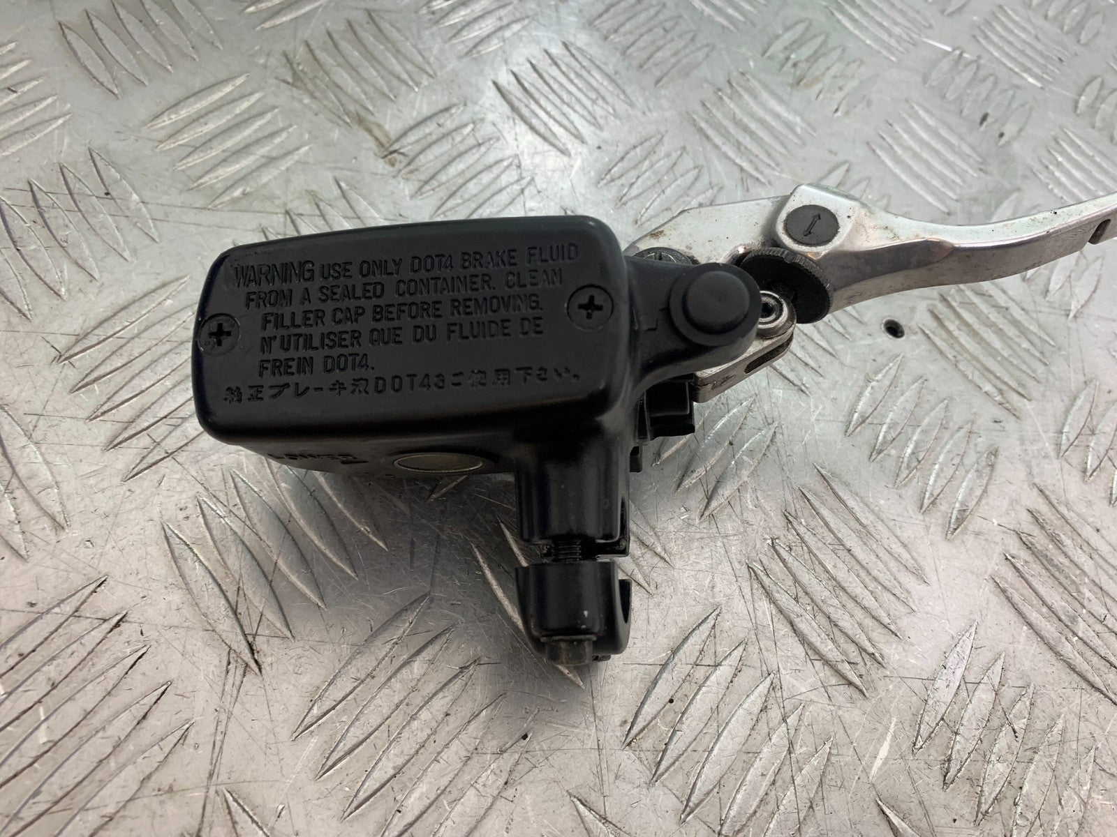 HONDA CBF600 CBF 600 FRONT BRAKE MASTER CYLINDER   YEAR 2004 -07 (CMB1247)