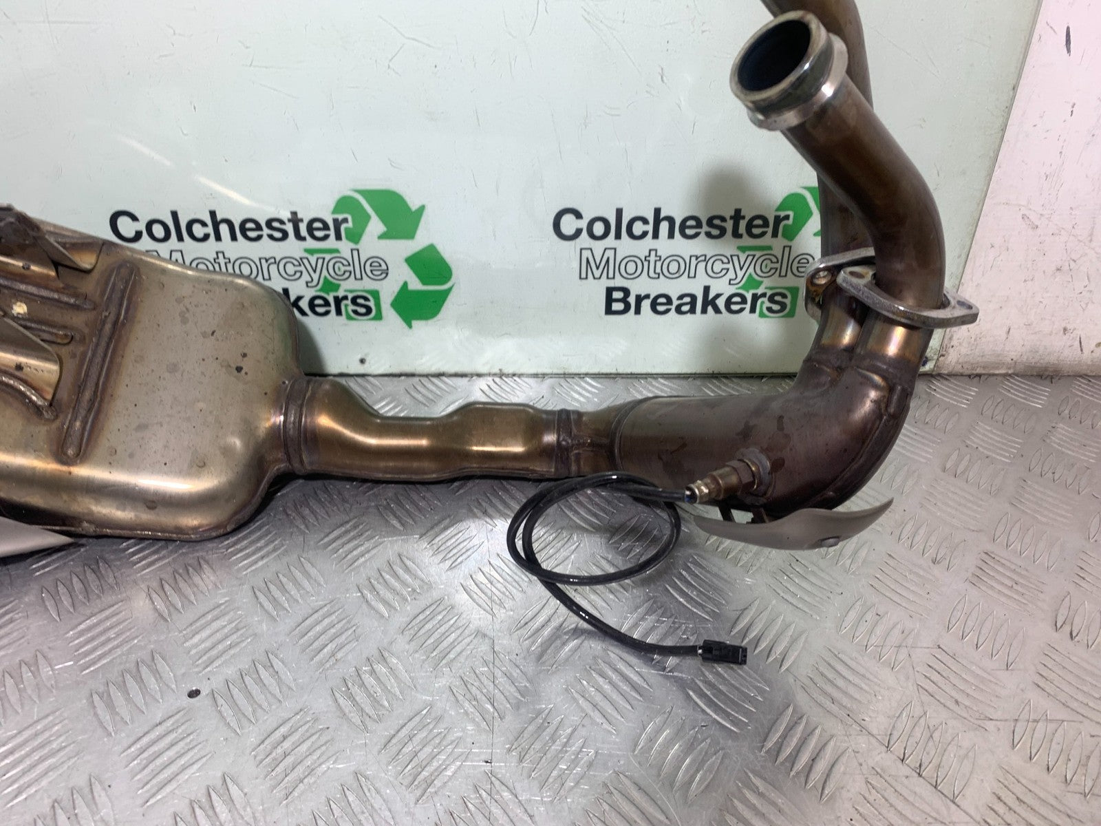 YAMAHA YZF R7 EXHAUST   YEAR 2022-2025 (CMB1255)