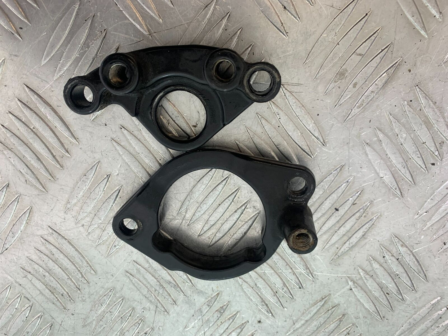HARLEY DAVIDSON XL883 N IROD ENGINE MOUNT   YEAR 2020  (CMB1116)