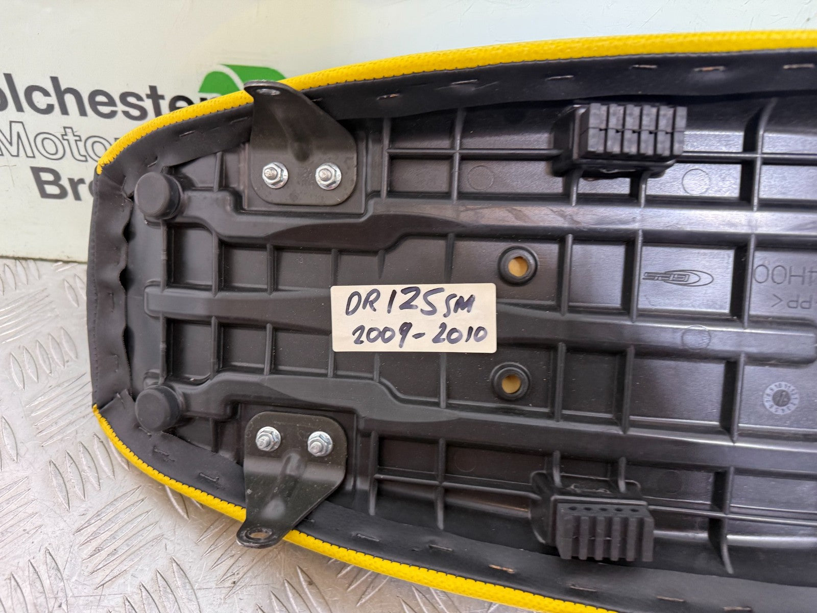 SUZUKI DR125 SM DR 125 SEAT YEAR 2008 - 2012