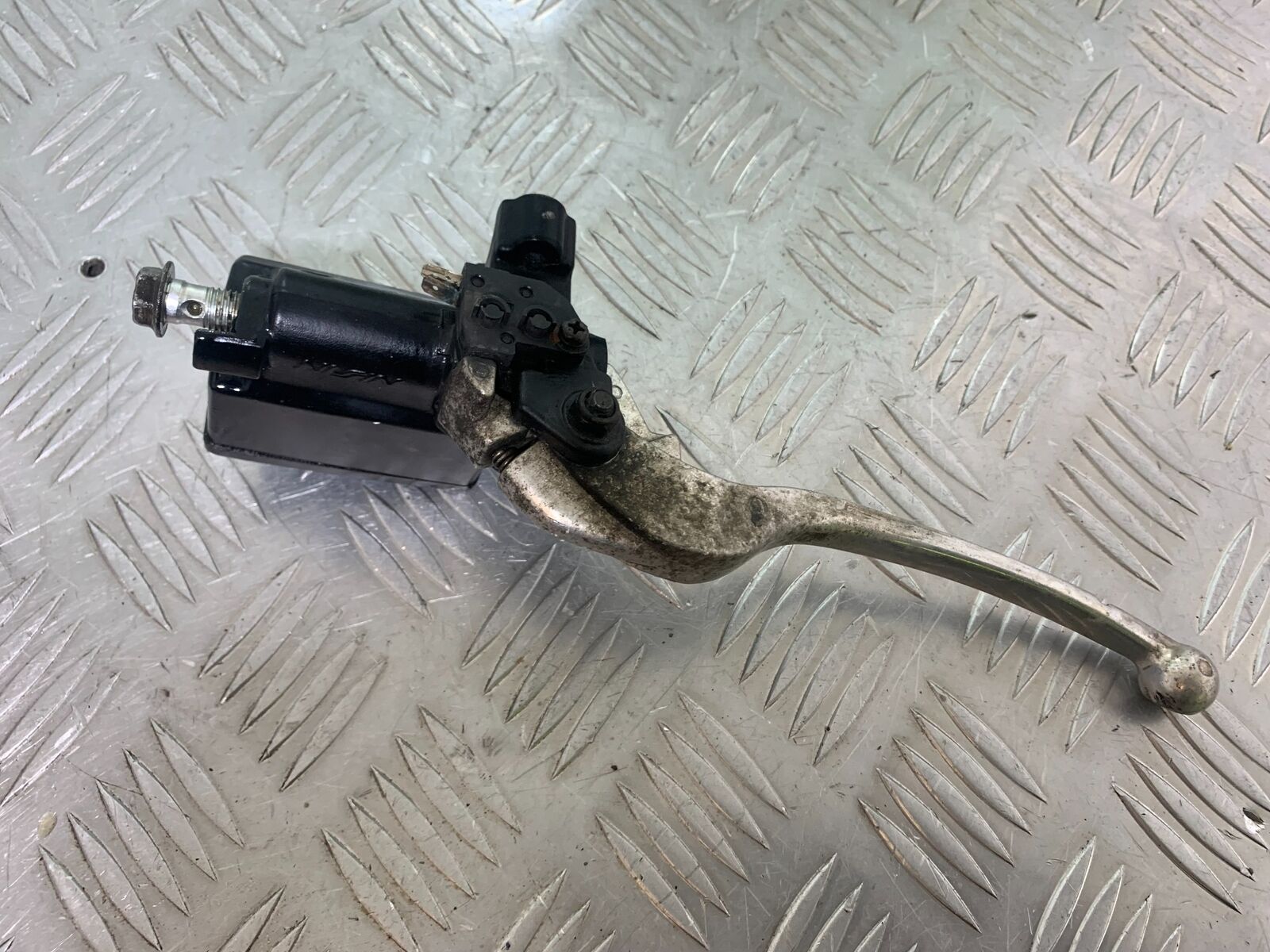 SUZUKI GSF1250 GSF 1250 BANDIT FRONT MASTER CYLINDER  YEAR 2010-14 (CMB1092)