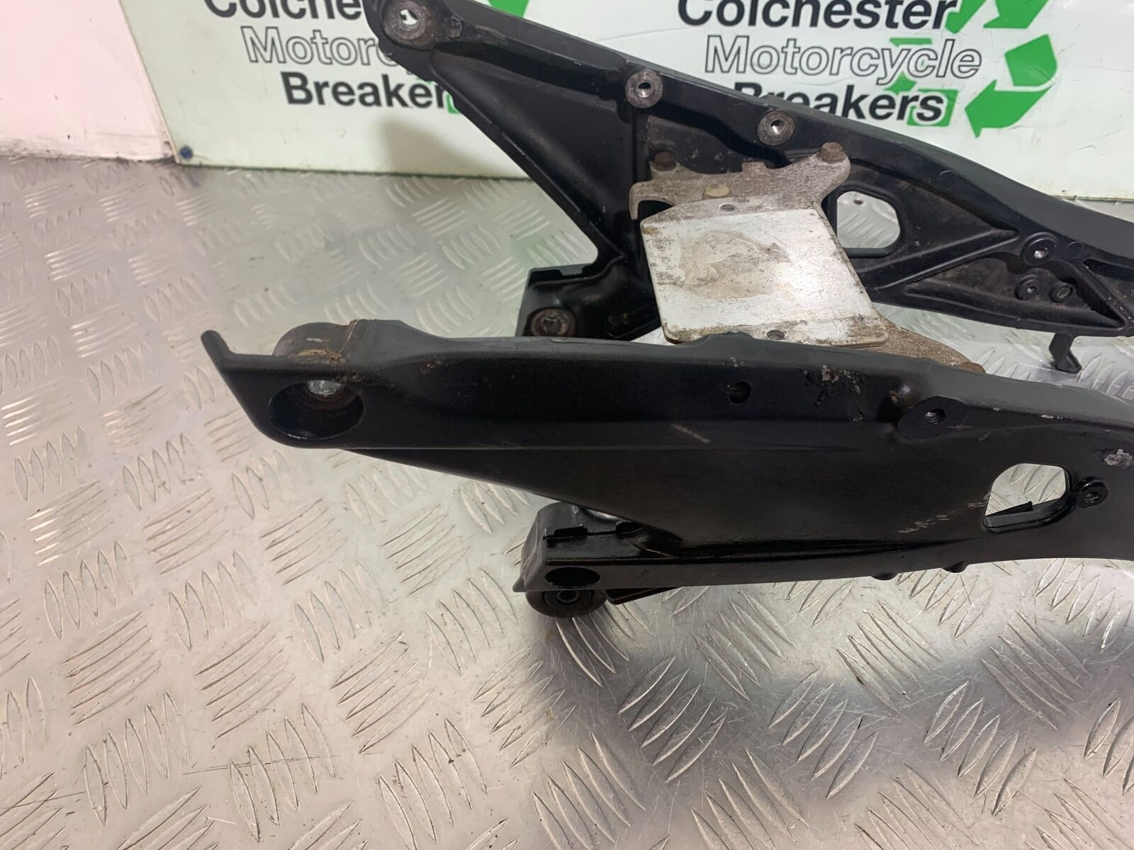 HONDA VFR1200 VFR 1200 FA REAR SUBFRAME  YEAR 2010-11 CMB1088)