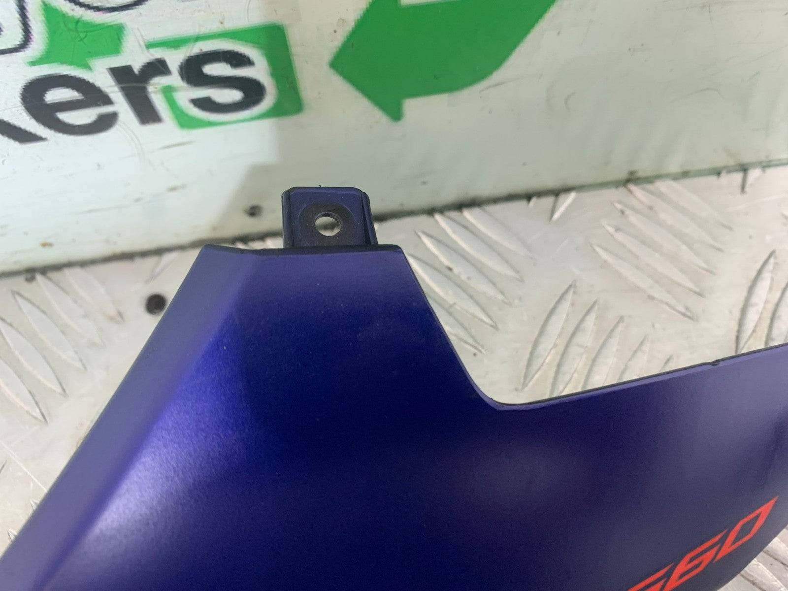 APRILIA RS660 RS 660 LEFT SEAT PANEL YEAR 2020-2024 (CMB1202)