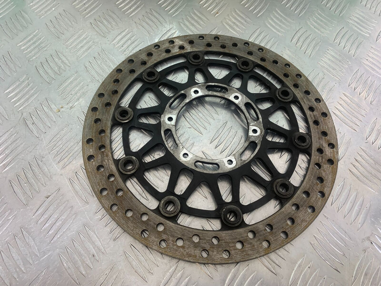 HONDA CBR 929 RRY FIREBLADE 1X FRONT BRAKE DISC YEAR 2000-01 (CMB1026)