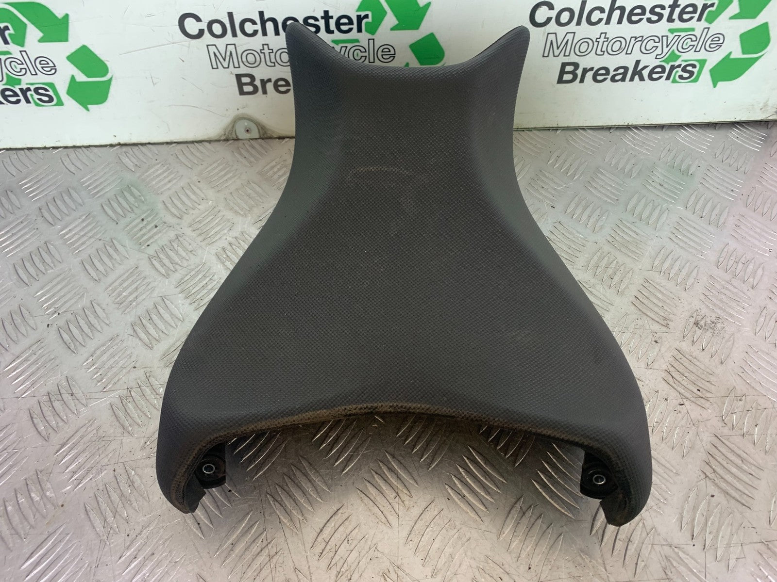 HONDA NC750 NC 750 X DCT FRONT SEAT NO HOLES  YEAR 2019 (CMB1223)