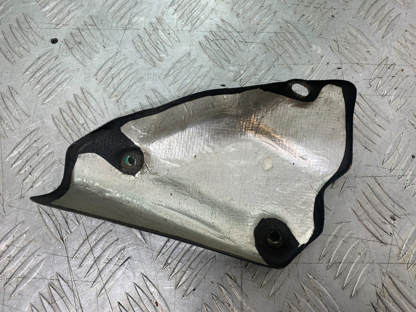 DUCATI 1198 S CARBON EXHAUST SHIELD   YEAR 2009-2011 (CMB1219)