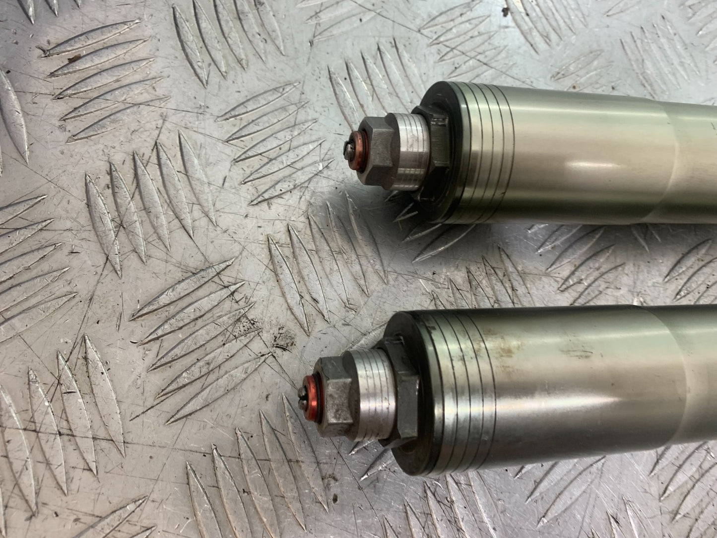 DUCATI 848 FORKS  YEAR 2008-2010 (CMB1323)