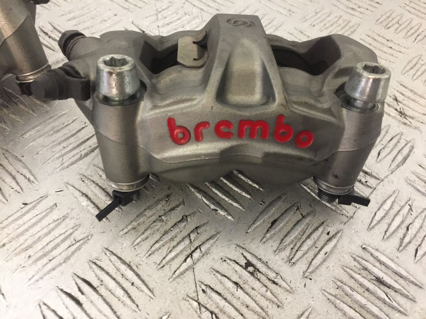 APRILIA TUONO 1000 V4R BREMBO FRONT BRAKE CALIPERS  YEAR 2011-13  (STOCK 746)