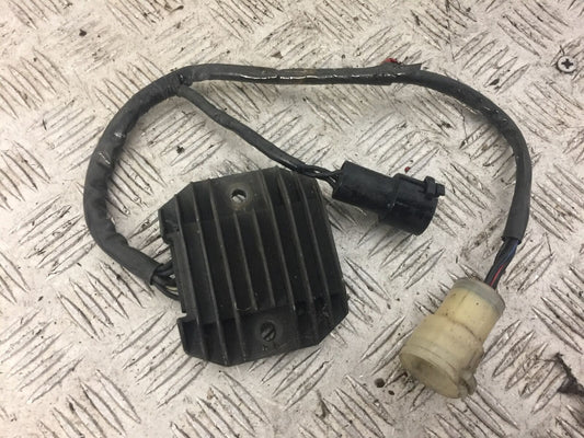 KAWASAKI ZX6R ZX6 J REGULATOR  YEAR 2000  (STOCK 658)