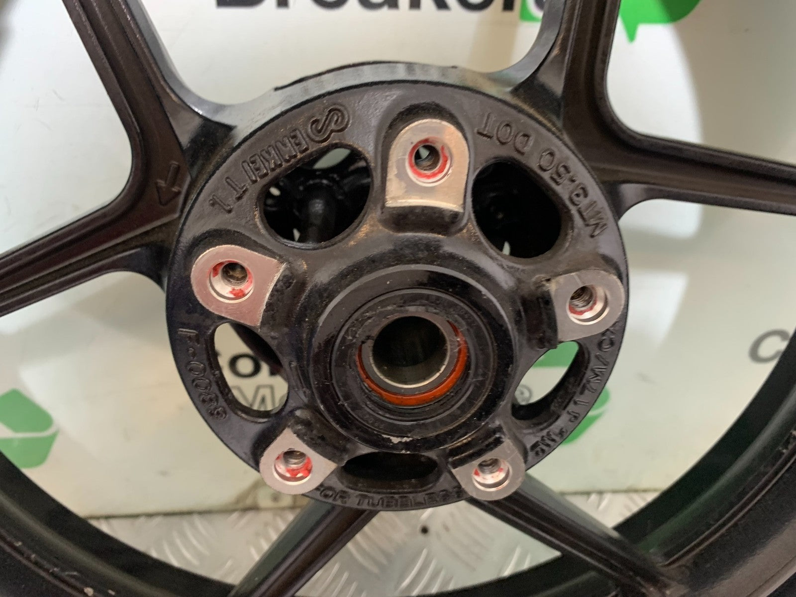 KAWASAKI ER6 N FRONT WHEEL YEAR 2012-2017 (CMB1324)