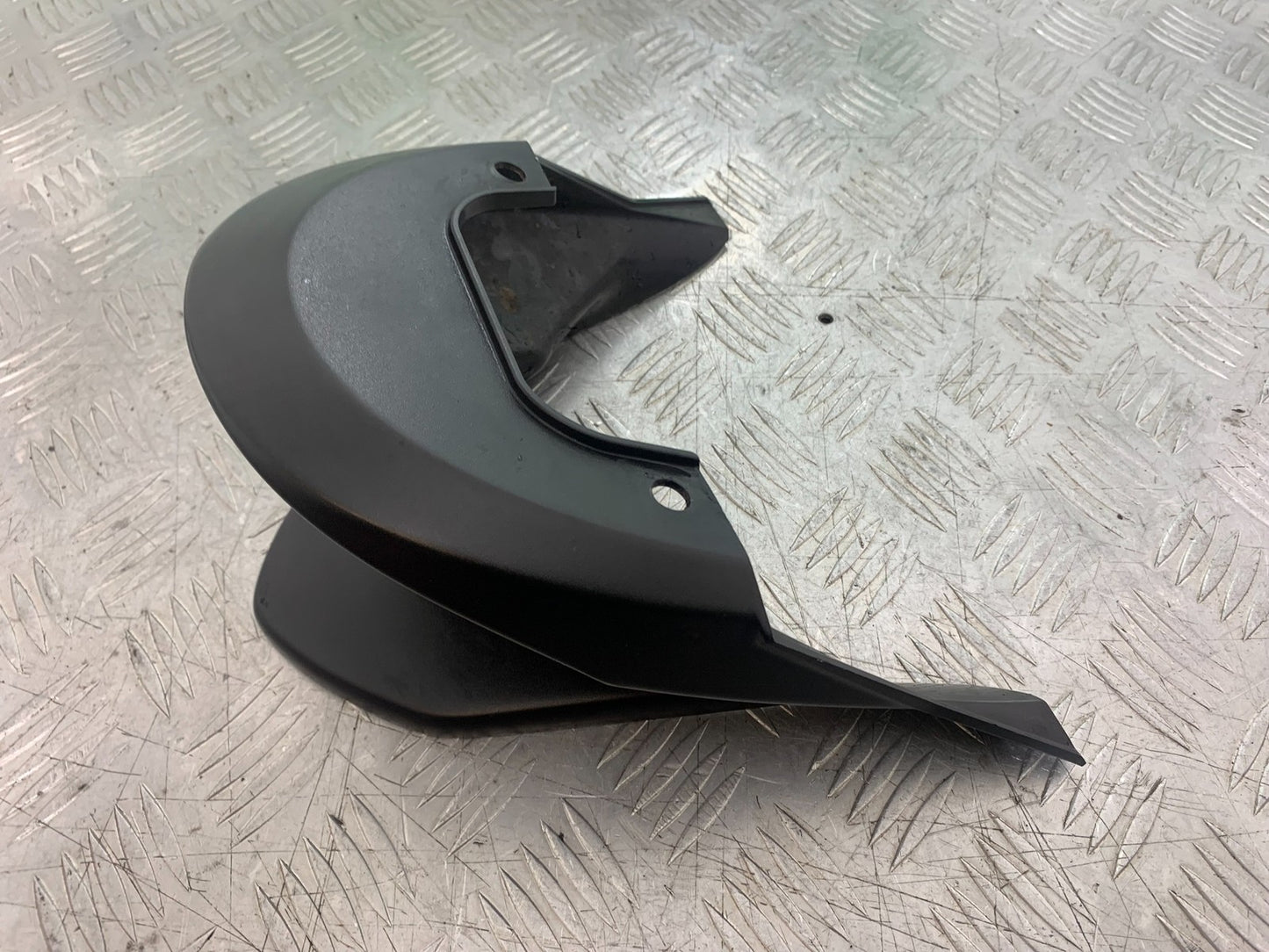 TRIUMPH 675 STREET TRIPLE R REAR MUDGUARD   YEAR 2013 - 2016 (CMB1221)