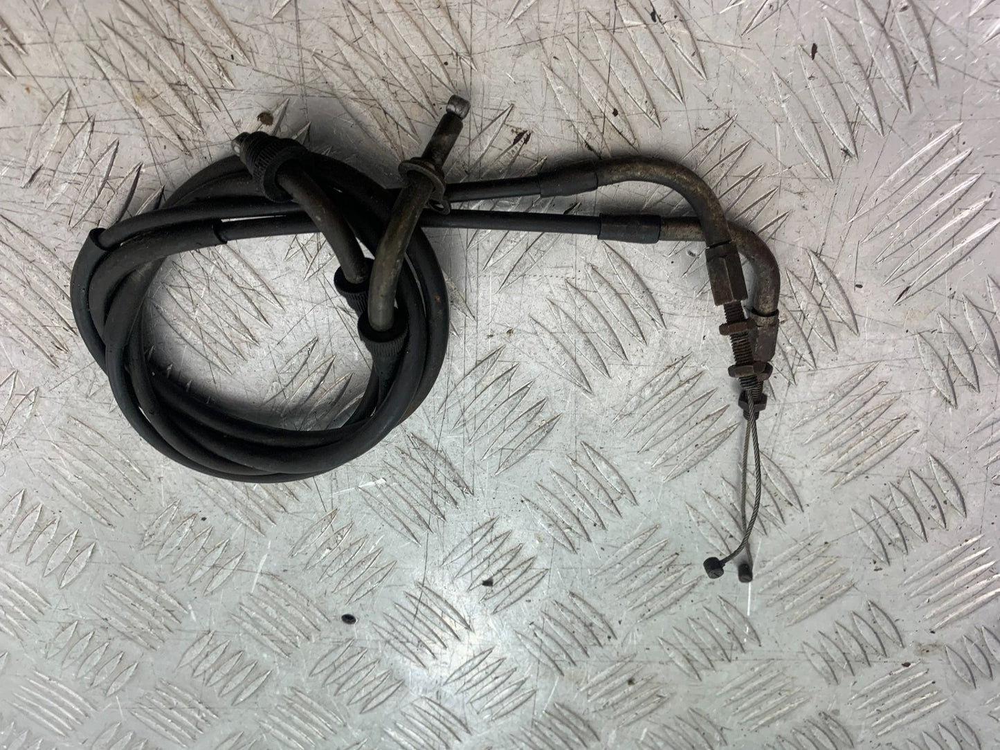 SUZUKI GSX1100 G GSX 1100 G THROTTLE CABLES  1991-1996 (CMB1283)