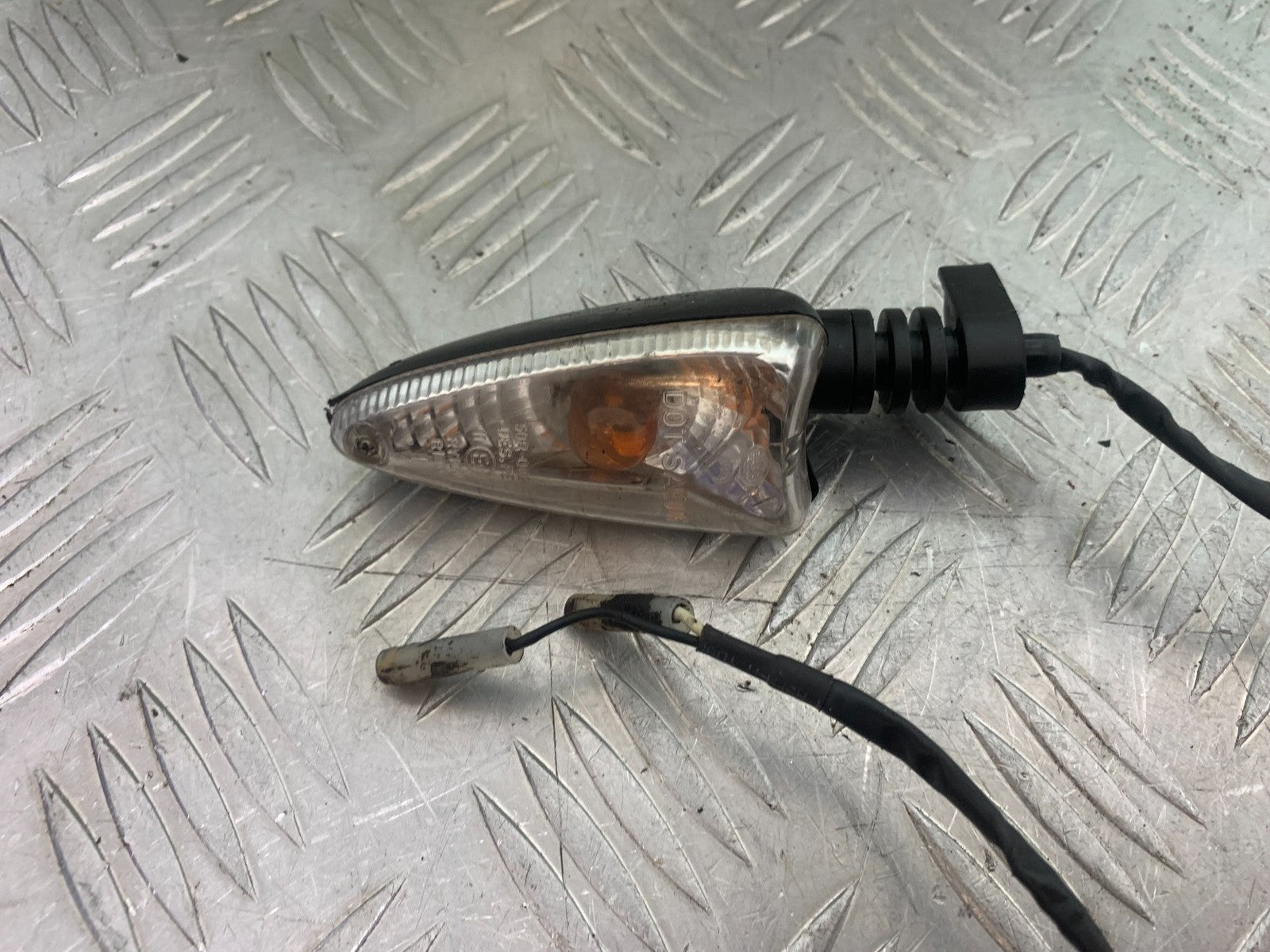 TRIUMPH 675 STREET TRIPLE FRONT INDICATORS   2013-2016(CMB1186)