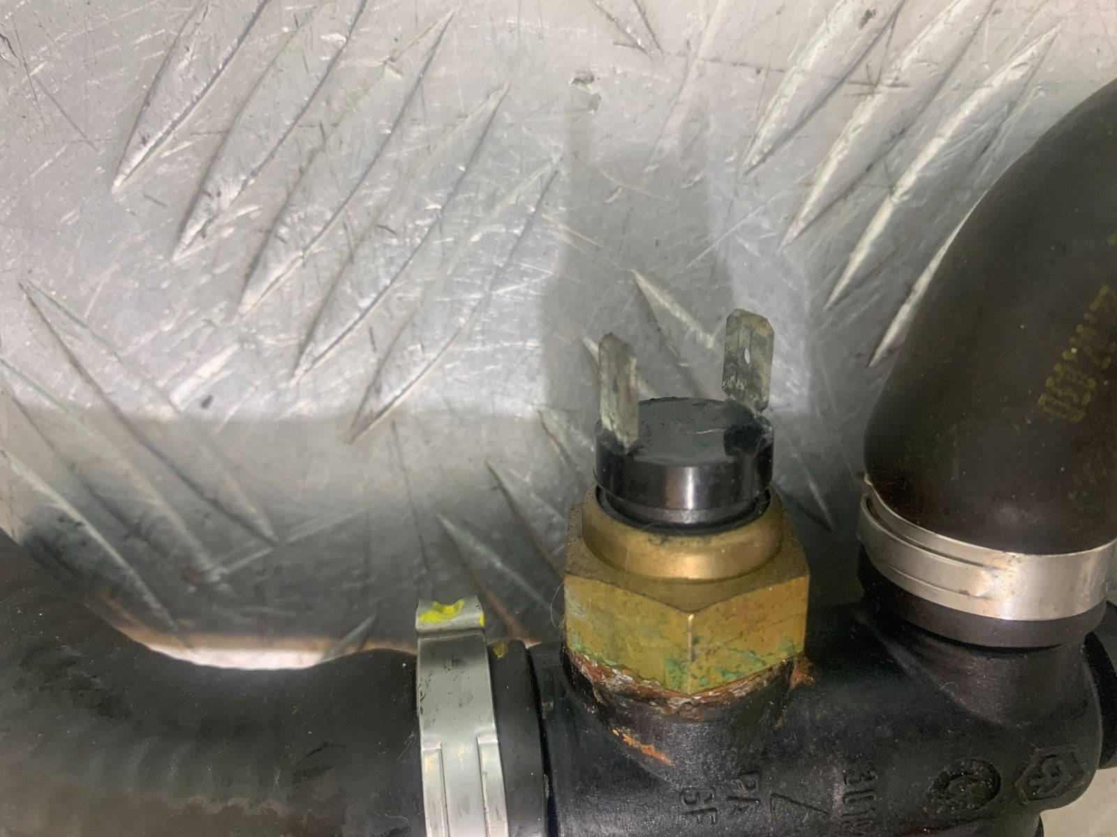 PIAGGIO VESPA GT125 L FAN SWITCH  YEAR 2003 (CMB1300)