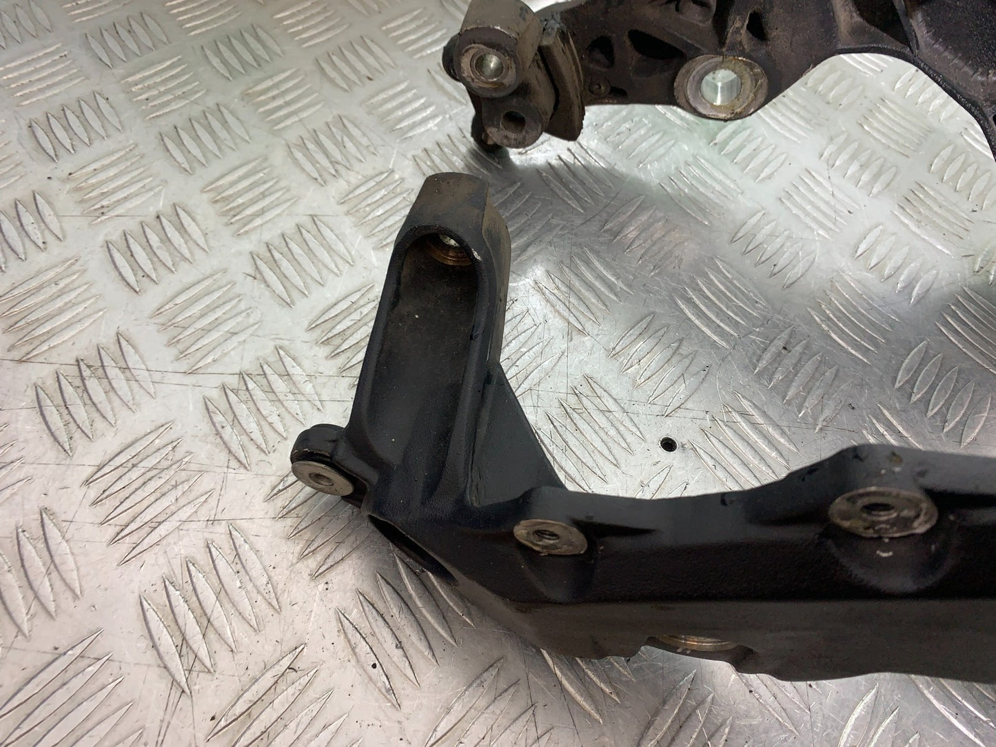 MV AGUSTA 800 F3 ENGINE MOUNT  YEAR 2017-2019 (CMB1227)