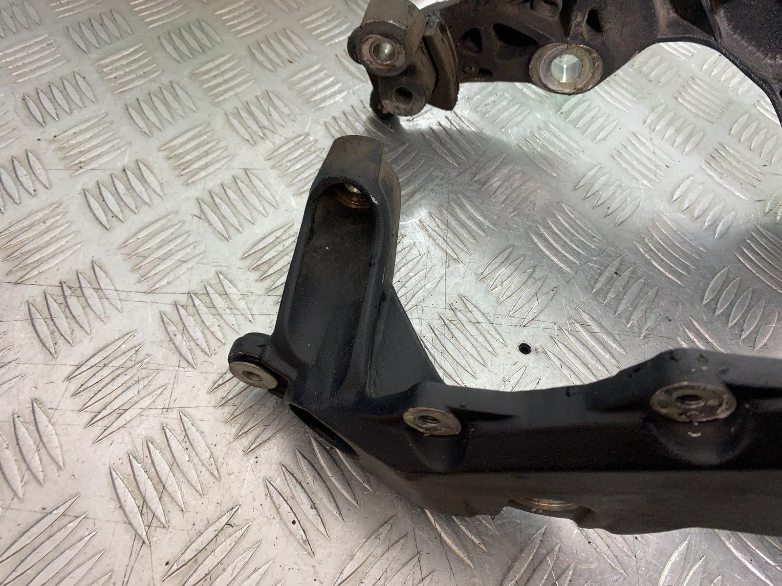 MV AGUSTA 800 F3 ENGINE MOUNT  YEAR 2017-2019 (CMB1227)