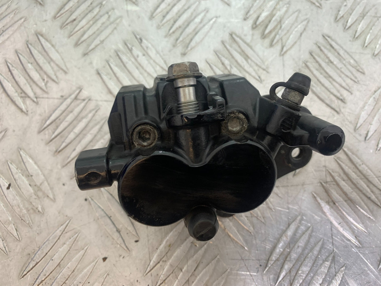 KAWASAKI Z125 Z 125 FRONT CALIPER  YEAR  2018-2023 (CMB1167)