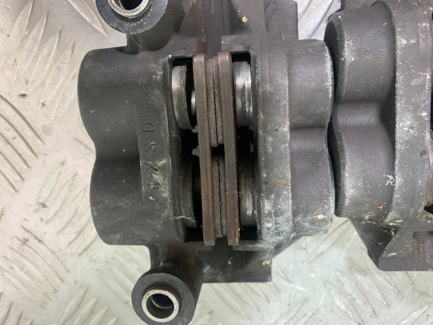 YAMAHA YZF R1 FRONT BRAKE CALIPERS   YEAR 2004-2006 (CMB1155)