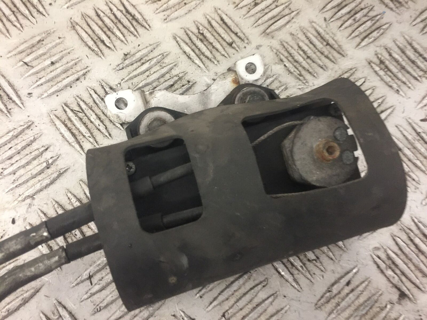 YAMAHA R6 2CO SERVO MOTOR  YEAR 2006 (STOCK 607)