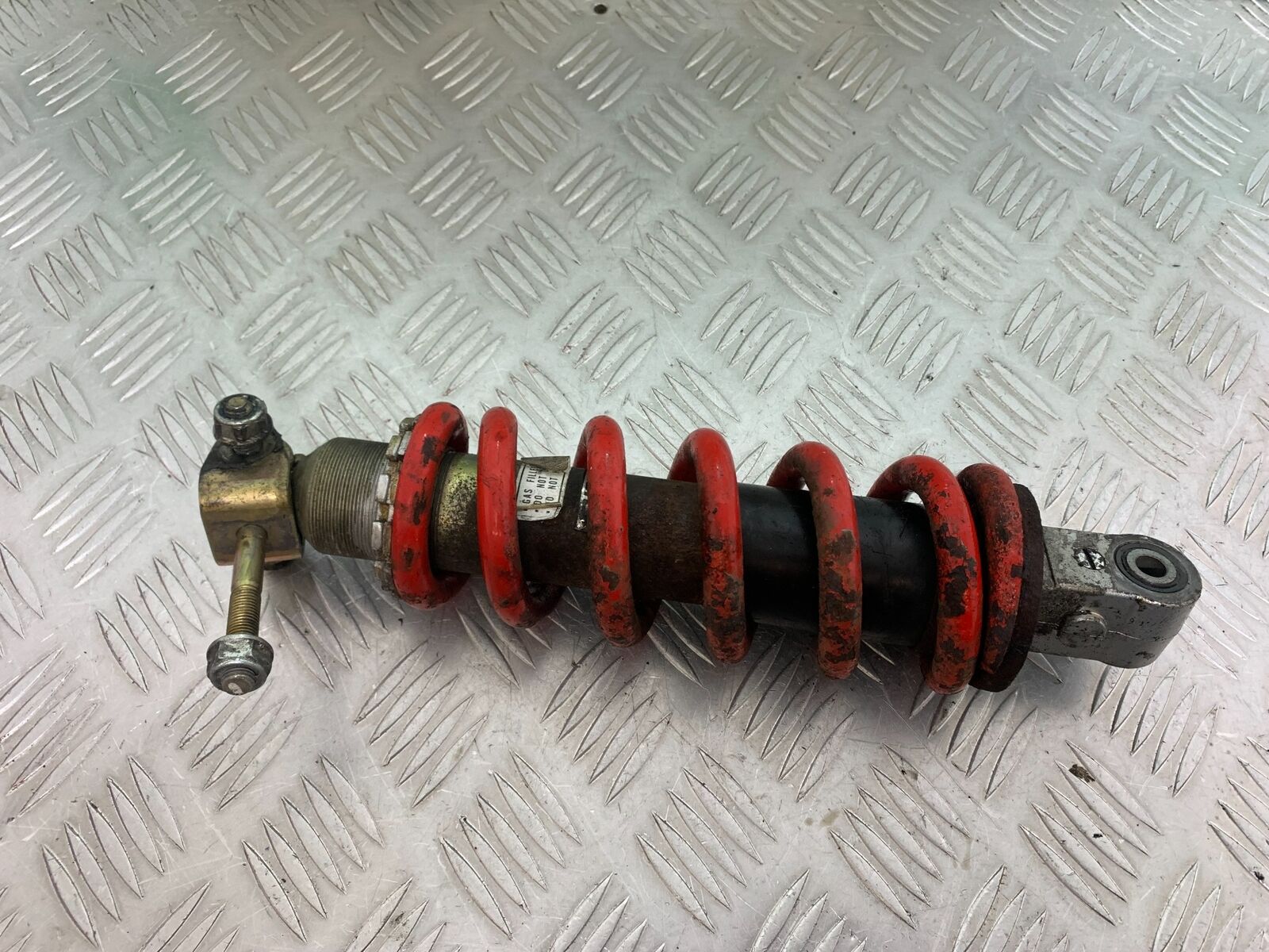 HONDA CBR1100 BLACKBIRD REAR SHOCK YEAR 1999-2005 (CMB1103)